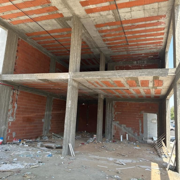 STARBUCKS Page 01 Image 0001 600x600