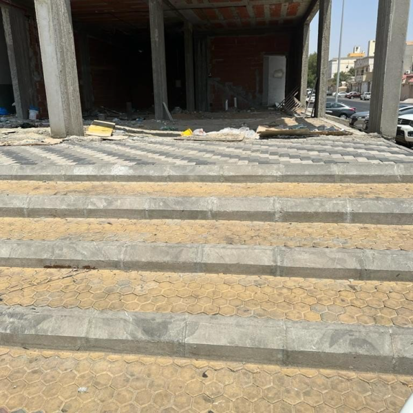 STARBUCKS Page 10 Image 0001 600x600