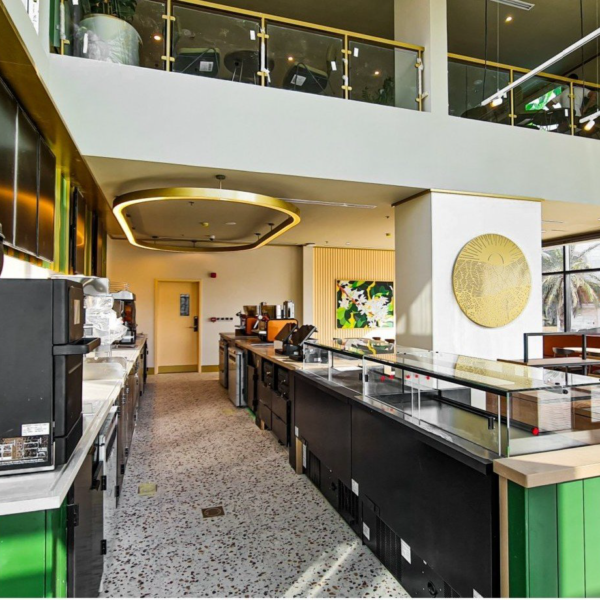 STARBUCKS Page 15 Image 0001 600x600