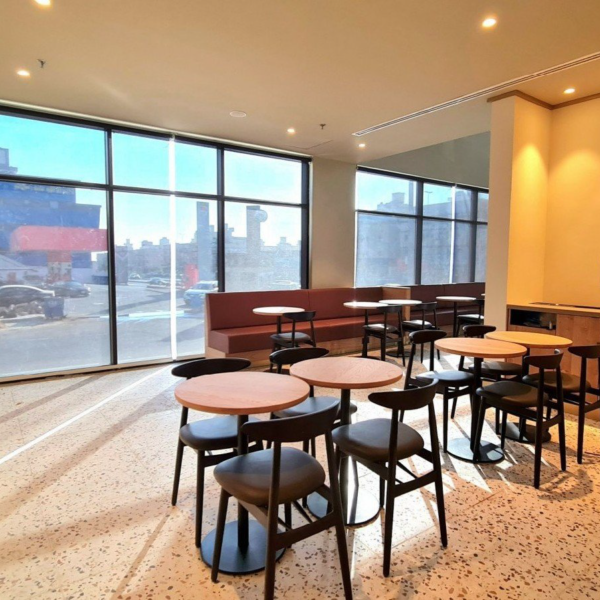 STARBUCKS Page 22 Image 0001 600x600